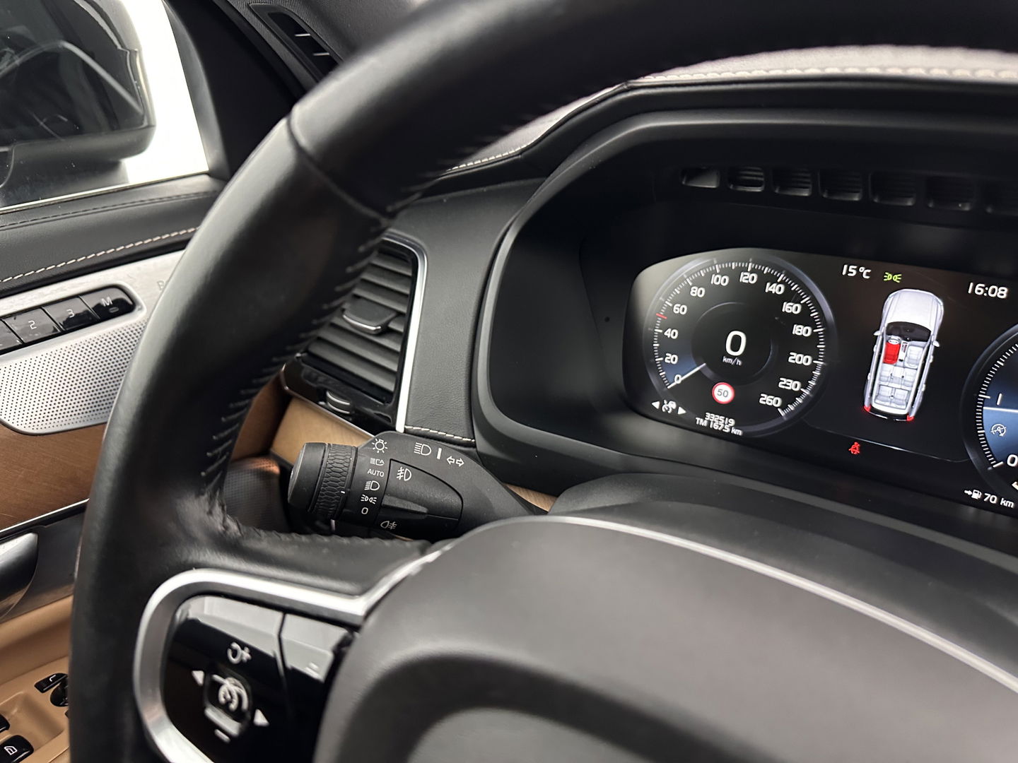 Volvo XC90 2.0 D4 Inscription AWD [7-Pers ] (INCL-BTW) Aut.*PANO | LEATHER | FULL-LED | MEMORY-PACK | DIGI-COCKPIT | BOWERS&WILKINS | CAMERA | HEATED-COMFORTSEATS | LANE-ASSIST | CARPLAY | ECC | HEAD-UP | PDC | CRUISE | TOWBAR | 20"ALU