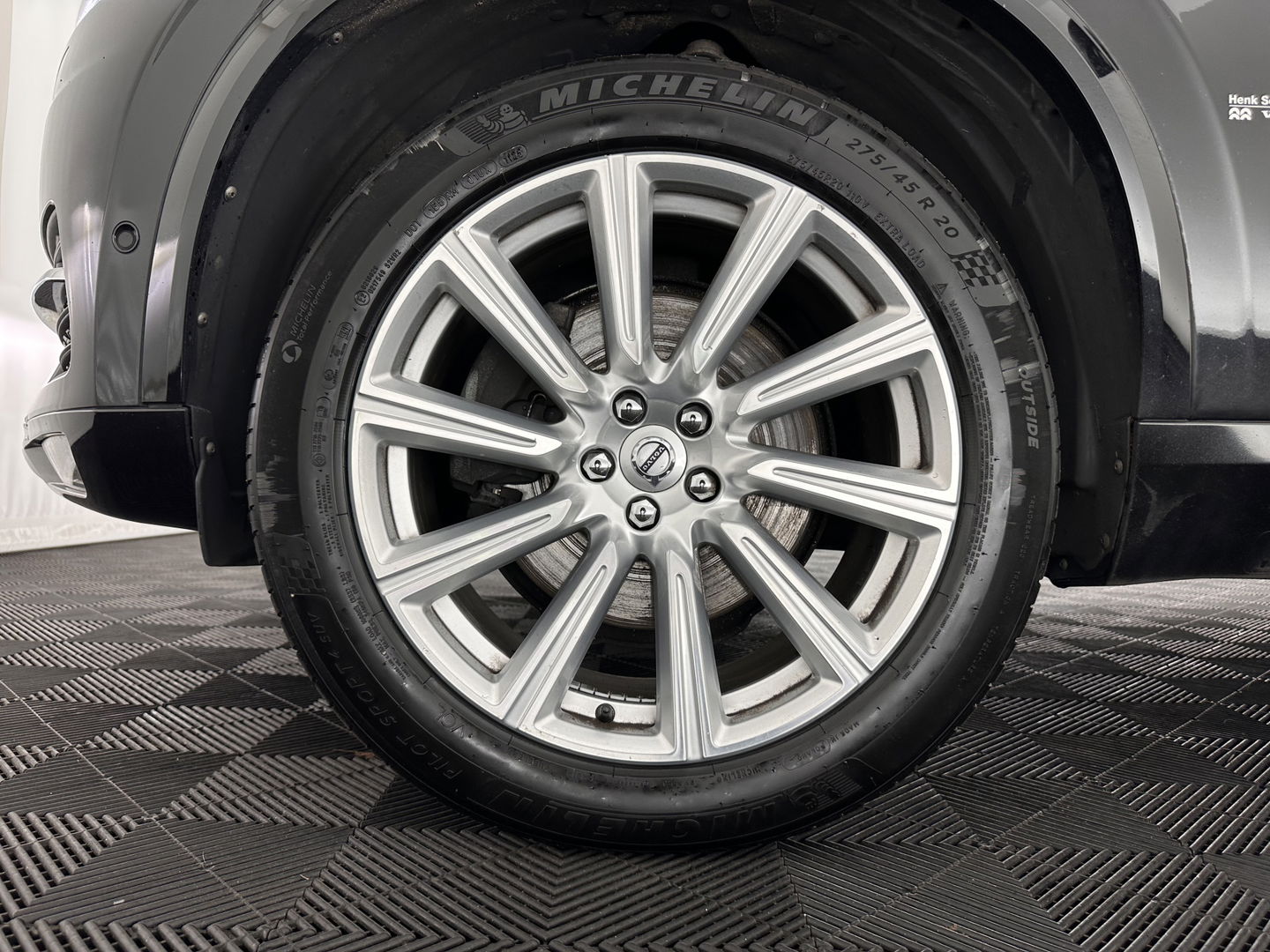 Volvo XC90 2.0 D4 Inscription AWD [7-Pers ] (INCL-BTW) Aut.*PANO | LEATHER | FULL-LED | MEMORY-PACK | DIGI-COCKPIT | BOWERS&WILKINS | CAMERA | HEATED-COMFORTSEATS | LANE-ASSIST | CARPLAY | ECC | HEAD-UP | PDC | CRUISE | TOWBAR | 20"ALU