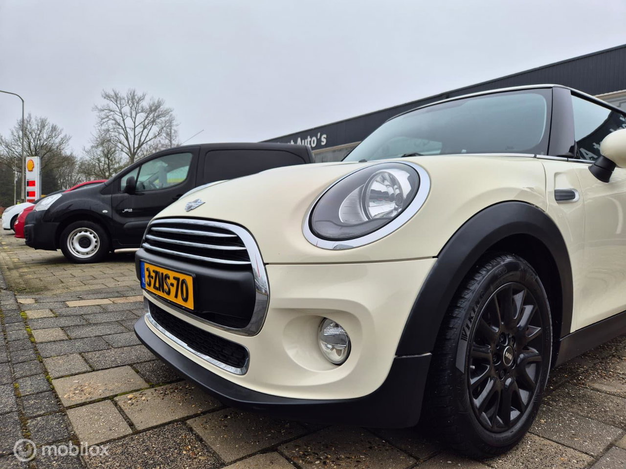 MINI One