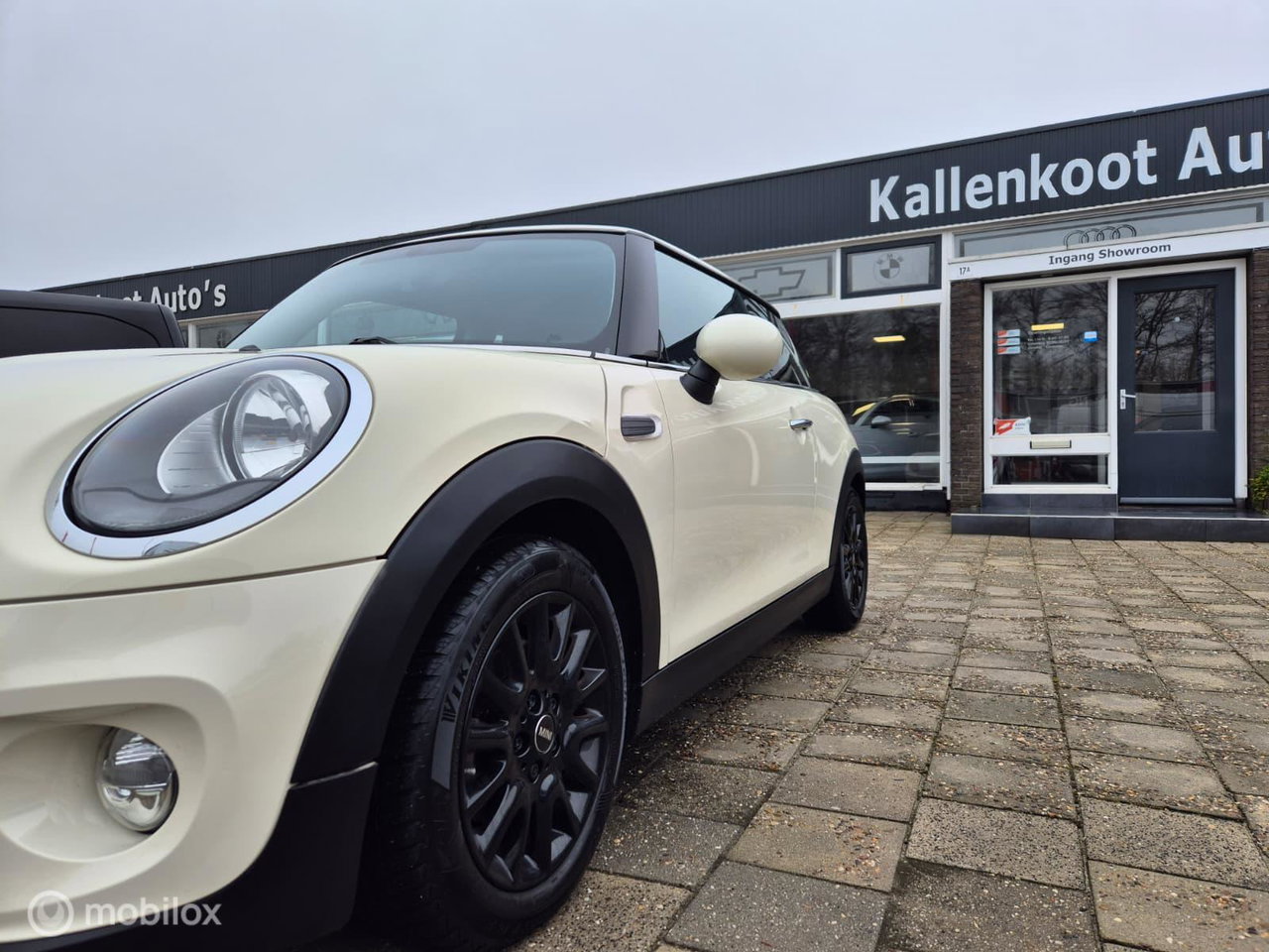 MINI One