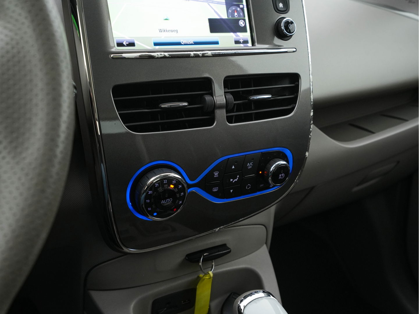 Renault ZOE (inclusive-battery) Q90 Bose 41 kWh Quickcharge Edition One (3-Fase-43 kW) {SOH-92%} Aut.*LEATHER | FULL-LED | DIGI-COCKPIT | HEATED-COMFORTSEATS | BOSE-PREMIUM-AUDIO | CAMERA | R-LINK | PDC | PRIVACY-GLASS |  17"ALU*