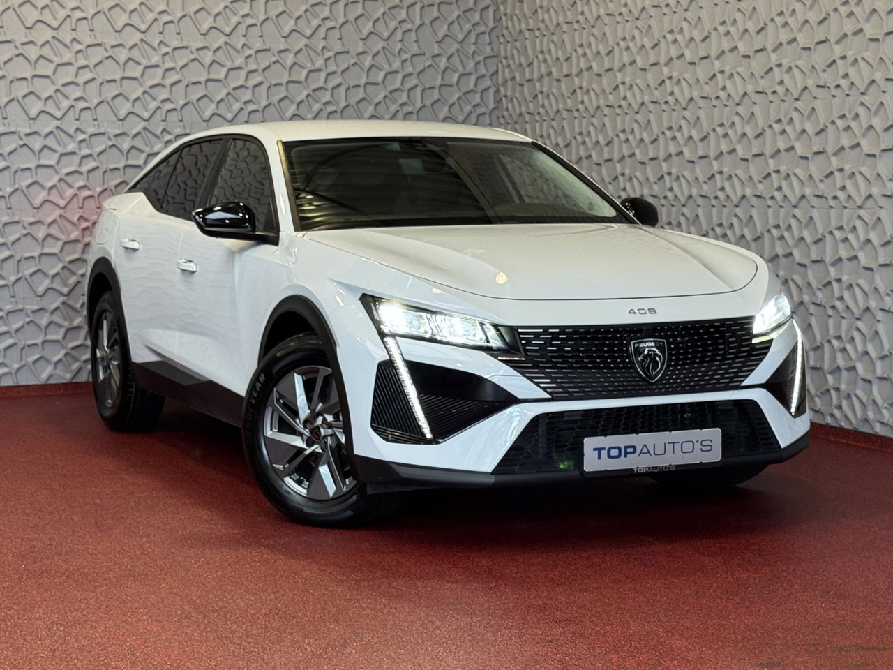 Peugeot 408