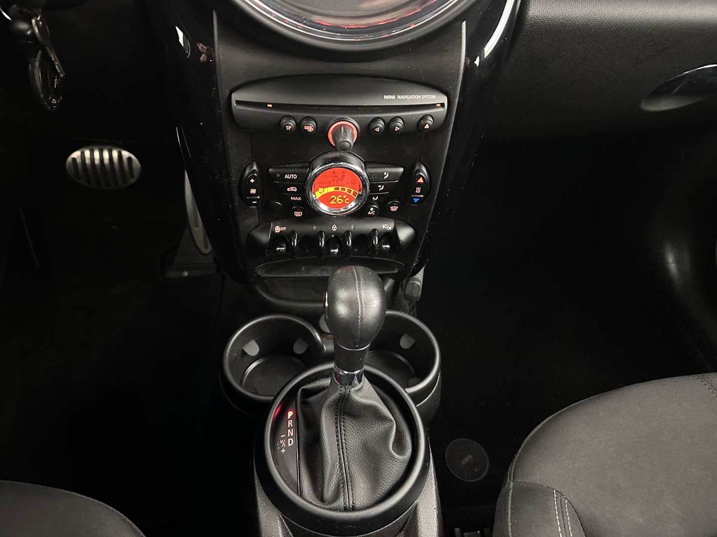 MINI Countryman 2.0 John Cooper Works-Pack SD ALL4 Pepper Aut. *XENON | HARMAN/KARDON | SPORTSEATS | NAVI-FULLMAP | SHIFTPADDLES | ECC | PDC | CRUISE | TOWBAR | 18''ALU*