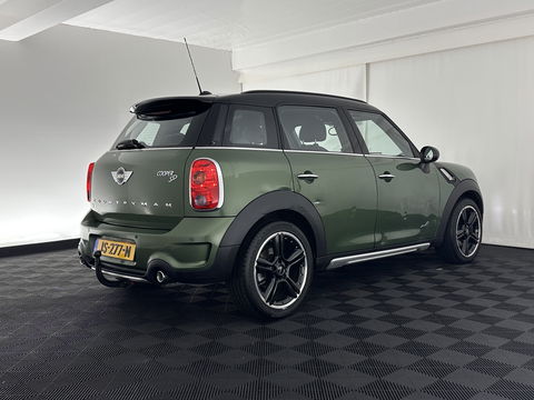 MINI Countryman 2.0 John Cooper Works-Pack SD ALL4 Pepper Aut. *XENON | HARMAN/KARDON | SPORTSEATS | NAVI-FULLMAP | SHIFTPADDLES | ECC | PDC | CRUISE | TOWBAR | 18''ALU*
