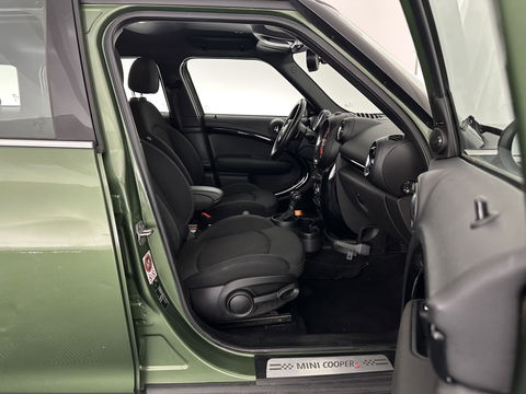 MINI Countryman 2.0 John Cooper Works-Pack SD ALL4 Pepper Aut. *XENON | HARMAN/KARDON | SPORTSEATS | NAVI-FULLMAP | SHIFTPADDLES | ECC | PDC | CRUISE | TOWBAR | 18''ALU*