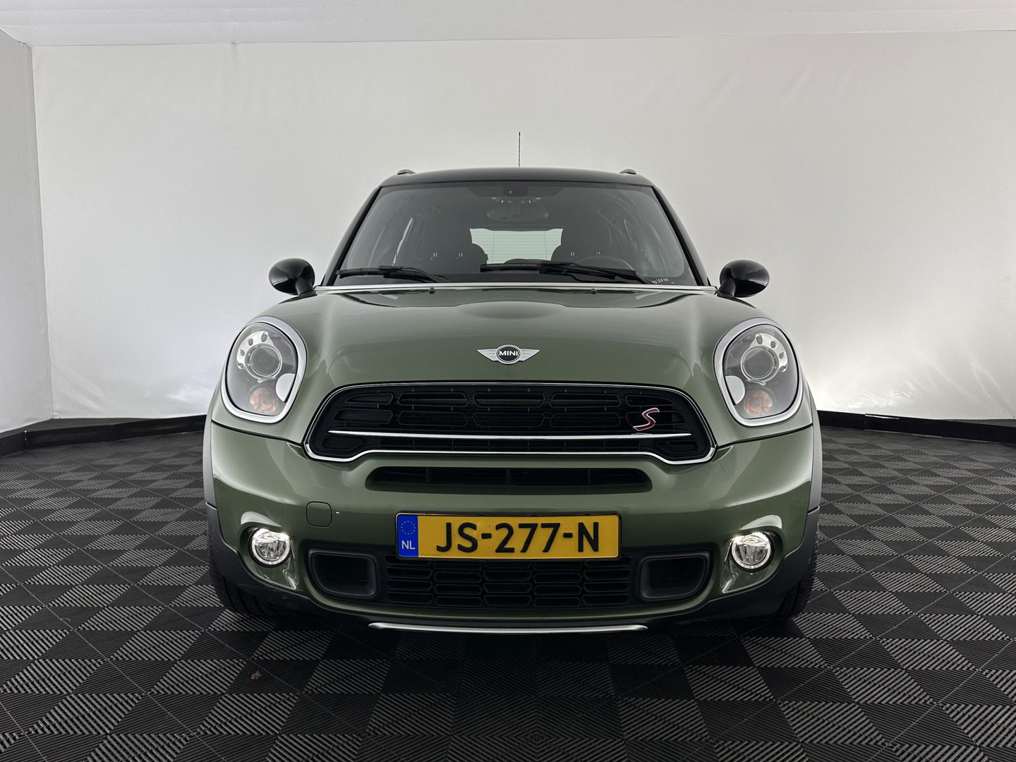 MINI Countryman 2.0 John Cooper Works-Pack SD ALL4 Pepper Aut. *XENON | HARMAN/KARDON | SPORTSEATS | NAVI-FULLMAP | SHIFTPADDLES | ECC | PDC | CRUISE | TOWBAR | 18''ALU*