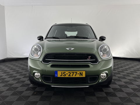 MINI Countryman 2.0 John Cooper Works-Pack SD ALL4 Pepper Aut. *XENON | HARMAN/KARDON | SPORTSEATS | NAVI-FULLMAP | SHIFTPADDLES | ECC | PDC | CRUISE | TOWBAR | 18''ALU*