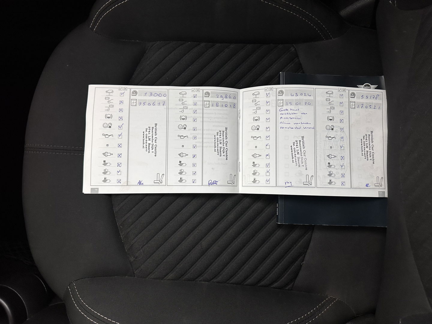 MINI Countryman 2.0 John Cooper Works-Pack SD ALL4 Pepper Aut. *XENON | HARMAN/KARDON | SPORTSEATS | NAVI-FULLMAP | SHIFTPADDLES | ECC | PDC | CRUISE | TOWBAR | 18''ALU*