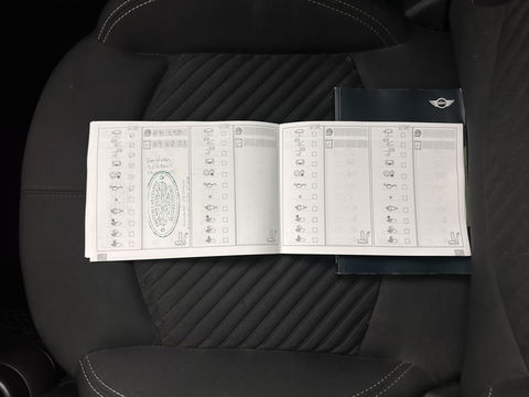 MINI Countryman 2.0 John Cooper Works-Pack SD ALL4 Pepper Aut. *XENON | HARMAN/KARDON | SPORTSEATS | NAVI-FULLMAP | SHIFTPADDLES | ECC | PDC | CRUISE | TOWBAR | 18''ALU*