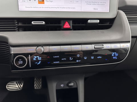 Hyundai IONIQ 5 Connect+ 73kWh (3-Fase-11kW) {SOH-98%} INCL-BTW) Aut *HEATPUMP | LEATHER-FABRIC | BOSE-AUDIO | FULL-LED | DIGI-COCKPIT | AMBIENTLIGHT | DAB | SHIFTPADDLES | HEAD-UP | NAVI-FULLMAP | KEYLESS | CAMERA | HEATED-COMFORTSEATS | TOWBAR*