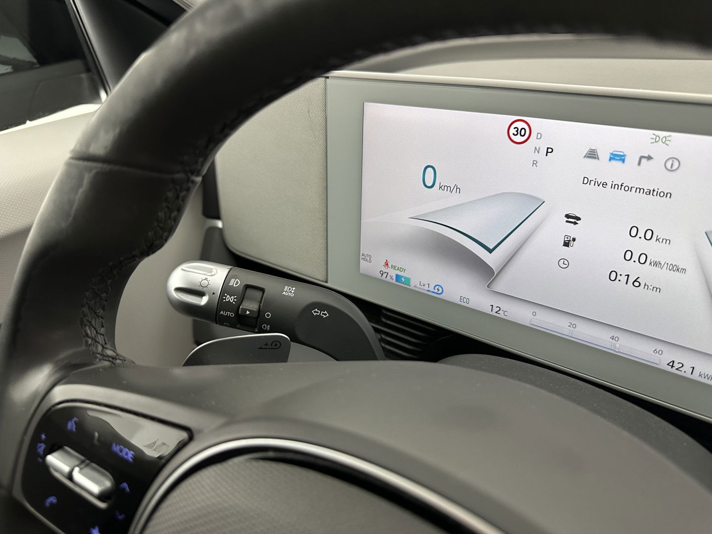 Hyundai IONIQ 5 Connect+ 73kWh (3-Fase-11kW) {SOH-98%} INCL-BTW) Aut *HEATPUMP | LEATHER-FABRIC | BOSE-AUDIO | FULL-LED | DIGI-COCKPIT | AMBIENTLIGHT | DAB | SHIFTPADDLES | HEAD-UP | NAVI-FULLMAP | KEYLESS | CAMERA | HEATED-COMFORTSEATS | TOWBAR*