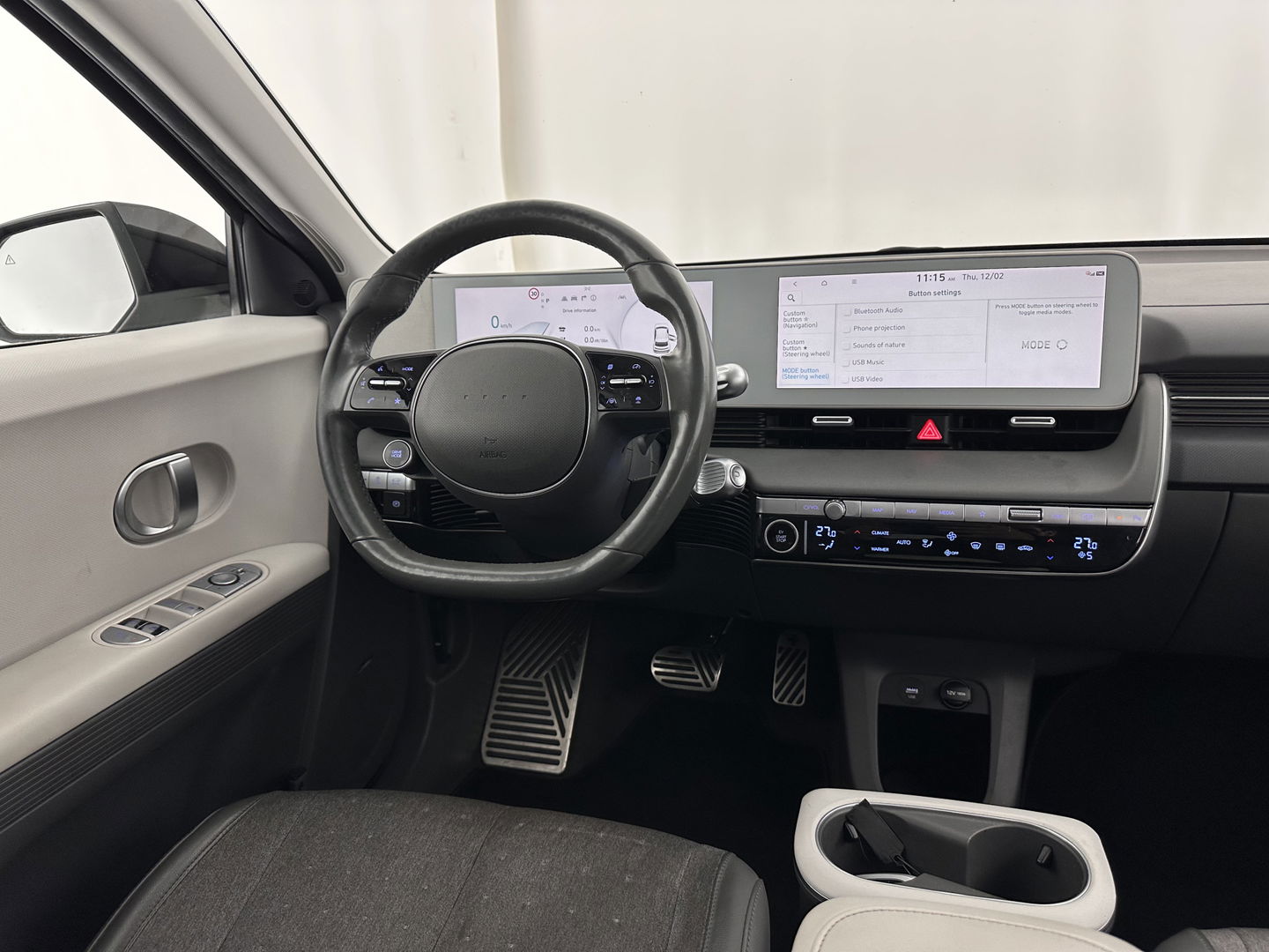Hyundai IONIQ 5 Connect+ 73kWh (3-Fase-11kW) {SOH-98%} INCL-BTW) Aut *HEATPUMP | LEATHER-FABRIC | BOSE-AUDIO | FULL-LED | DIGI-COCKPIT | AMBIENTLIGHT | DAB | SHIFTPADDLES | HEAD-UP | NAVI-FULLMAP | KEYLESS | CAMERA | HEATED-COMFORTSEATS | TOWBAR*