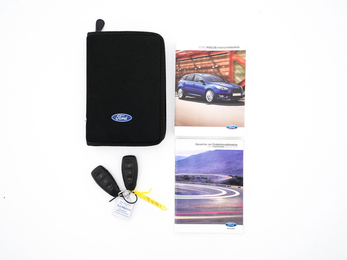 Ford FOCUS Wagon 1.5 TDCI Titanium Lease Edition (INCL-BTW) Aut. *NAVI-FULLMAP | HEATED-COMFORTSEATS | KEYLESS | PRIVACY-GLASS | ECC | SYNC-AUDIO | PDC | CRUISE | 16''ALU*