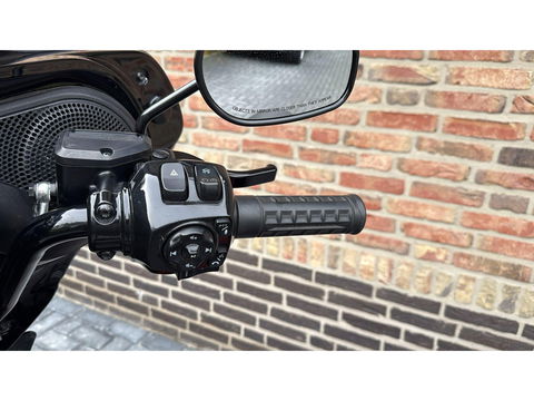 Harley Davidson 117 FLHX Street Glide Special Paint