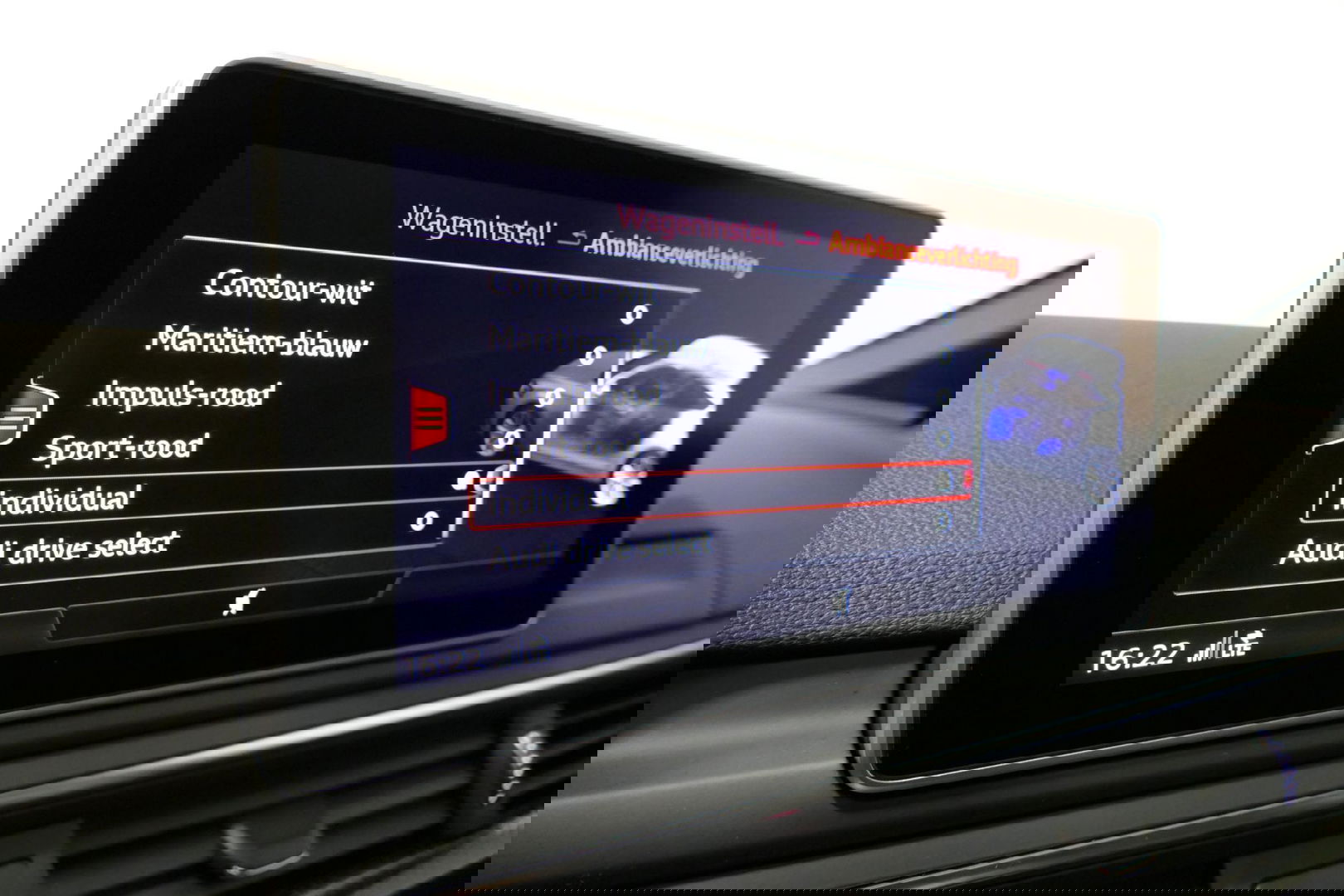 Audi S5 Sportback 3.0 TFSI S5 quattro / RS Seats / Panoramadak / Elektr. verstelbare voorstoelen + massage functie / Carbon interieurdelen / Magnetic Ride Control / Matrix LED / Apple Carplay - Android Auto / Stoelverwarming voor + achter / Bang & Olufsen Sound S