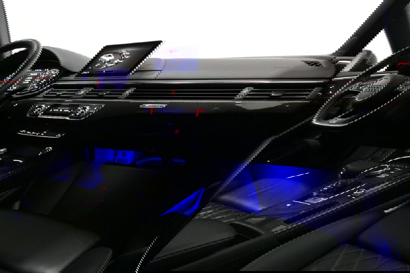 Audi S5 Sportback 3.0 TFSI S5 quattro / RS Seats / Panoramadak / Elektr. verstelbare voorstoelen + massage functie / Carbon interieurdelen / Magnetic Ride Control / Matrix LED / Apple Carplay - Android Auto / Stoelverwarming voor + achter / Bang & Olufsen Sound S