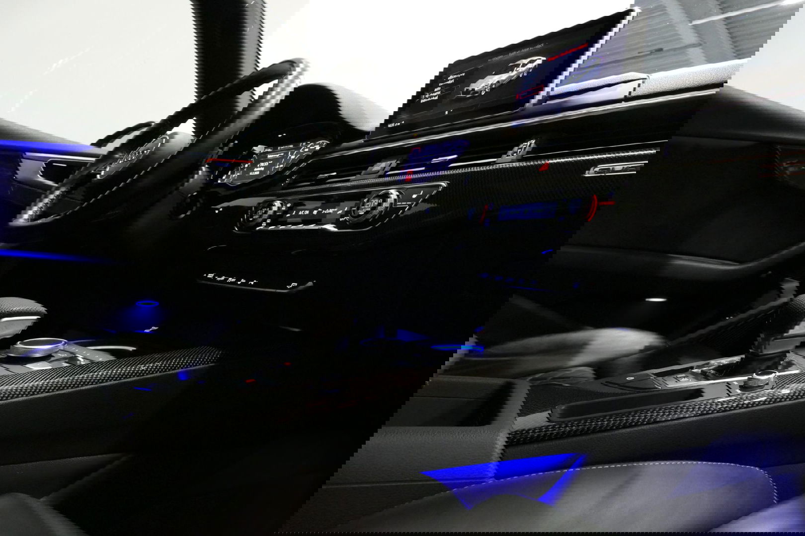 Audi S5 Sportback 3.0 TFSI S5 quattro / RS Seats / Panoramadak / Elektr. verstelbare voorstoelen + massage functie / Carbon interieurdelen / Magnetic Ride Control / Matrix LED / Apple Carplay - Android Auto / Stoelverwarming voor + achter / Bang & Olufsen Sound S