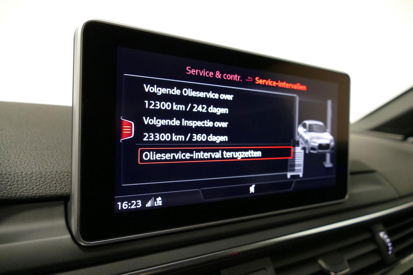 Audi S5 Sportback 3.0 TFSI S5 quattro / RS Seats / Panoramadak / Elektr. verstelbare voorstoelen + massage functie / Carbon interieurdelen / Magnetic Ride Control / Matrix LED / Apple Carplay - Android Auto / Stoelverwarming voor + achter / Bang & Olufsen Sound S