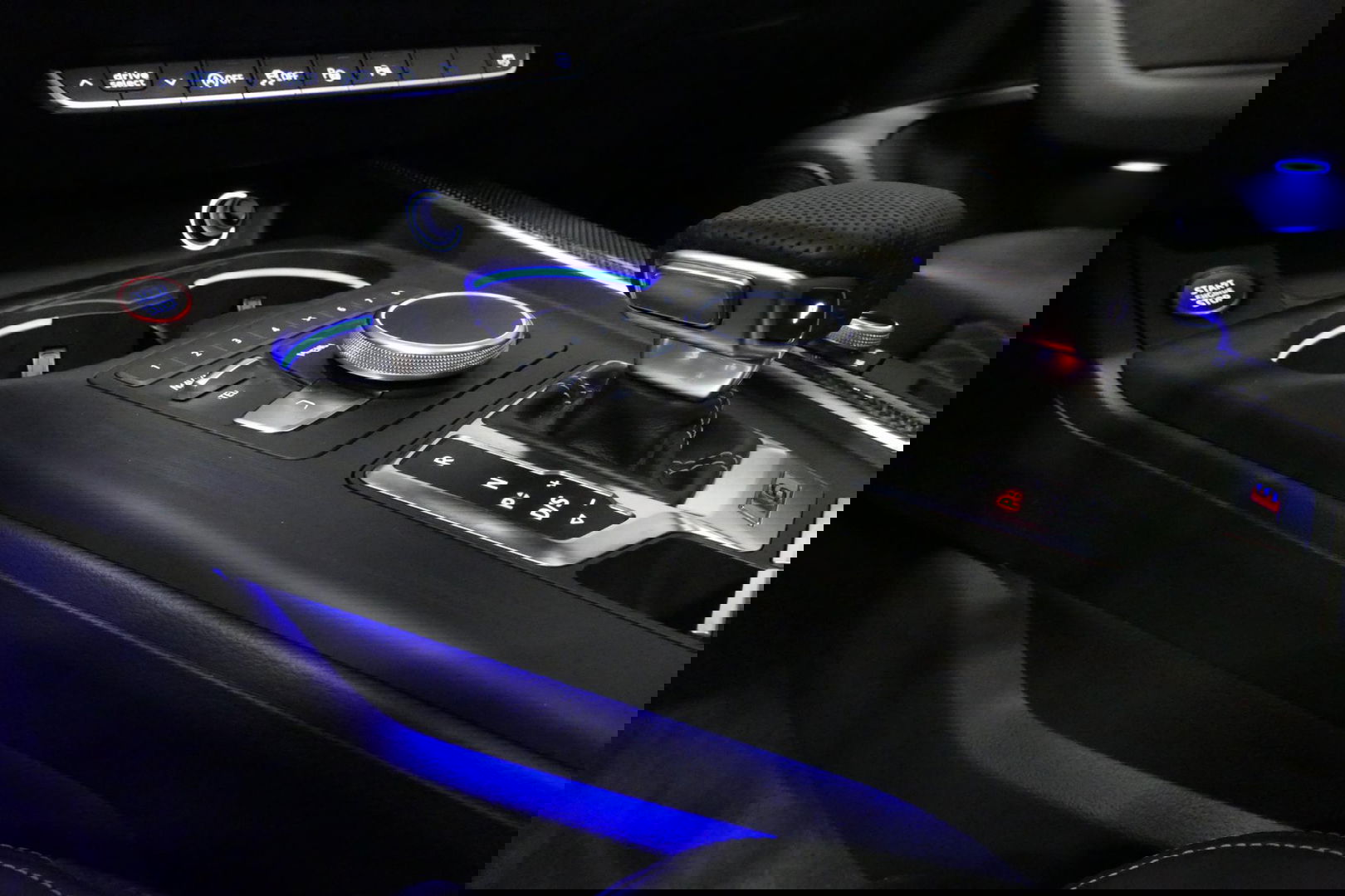 Audi S5 Sportback 3.0 TFSI S5 quattro / RS Seats / Panoramadak / Elektr. verstelbare voorstoelen + massage functie / Carbon interieurdelen / Magnetic Ride Control / Matrix LED / Apple Carplay - Android Auto / Stoelverwarming voor + achter / Bang & Olufsen Sound S