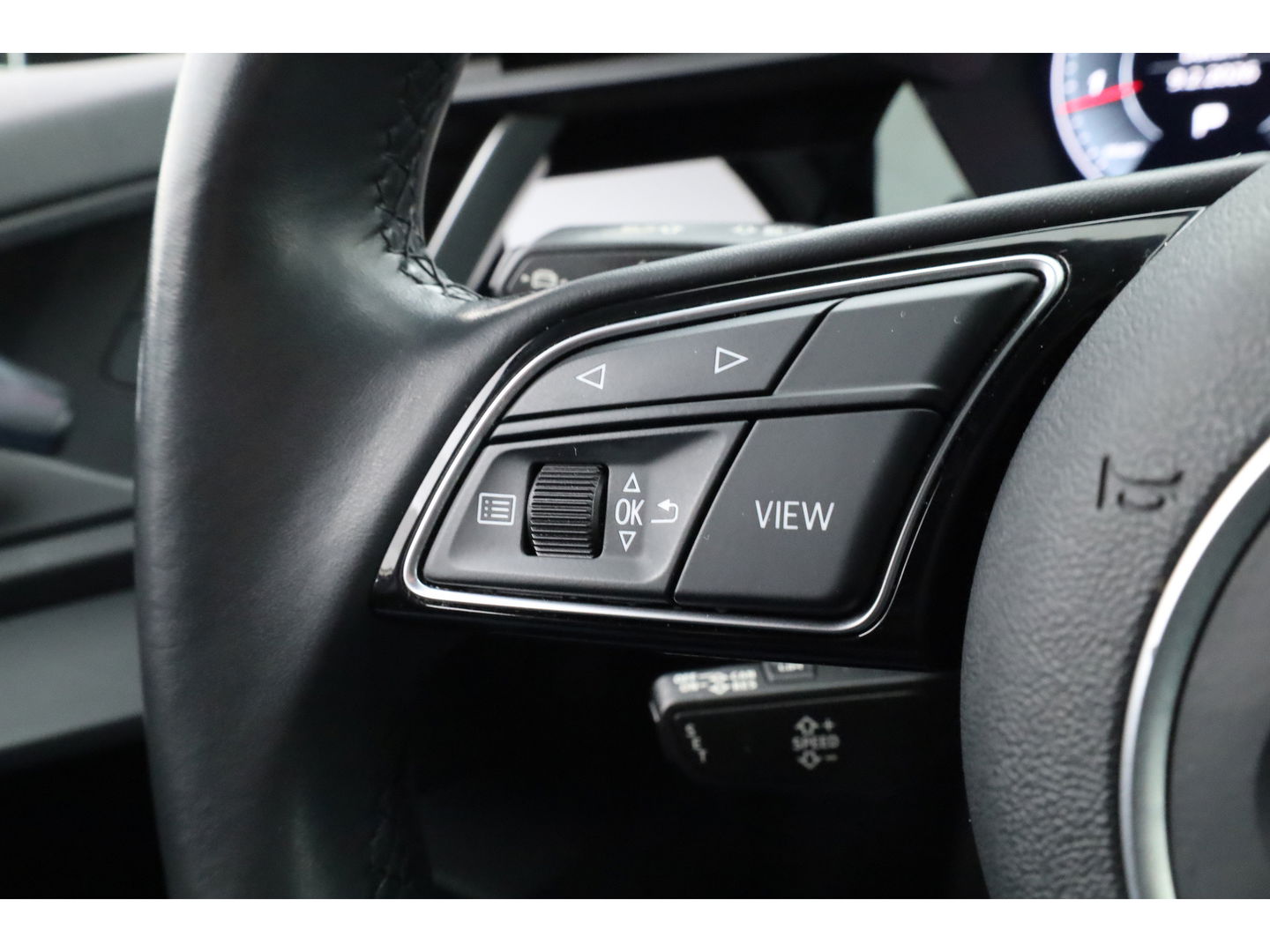 Audi A3 Sportback 35 TFSI S edition | Digi. Cockpit | Stoelverw. | Cruise ctrl | PDC | Nav + CarPlay | 18'' |