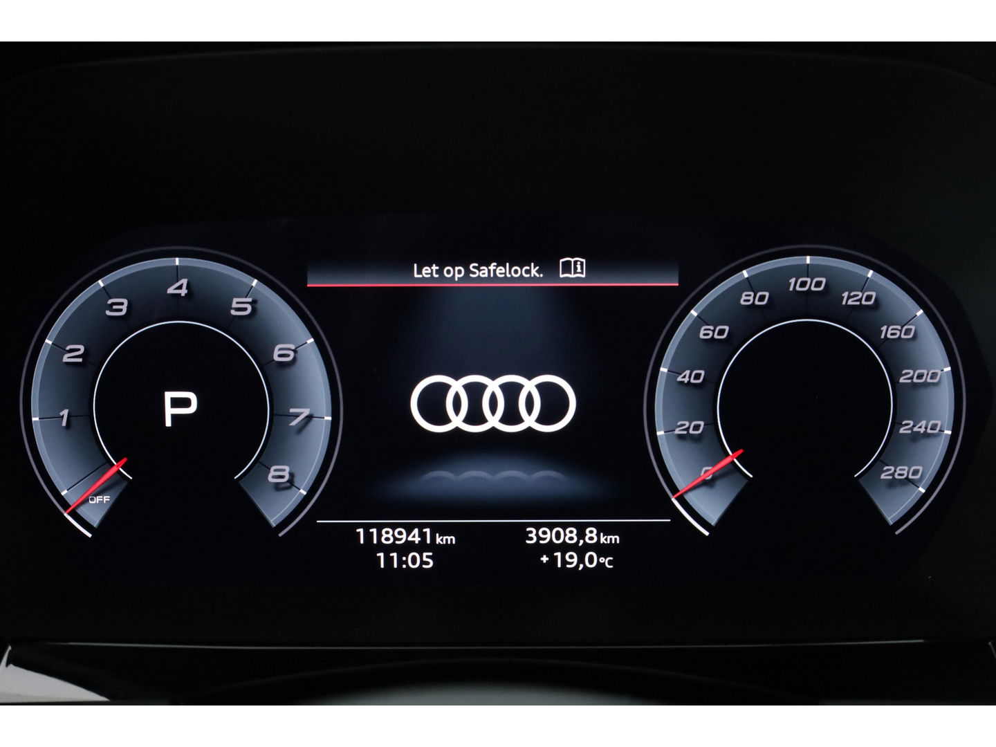 Audi A3 Sportback 35 TFSI S edition | Digi. Cockpit | Stoelverw. | Cruise ctrl | PDC | Nav + CarPlay | 18'' |