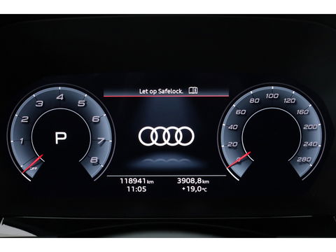 Audi A3 Sportback 35 TFSI S edition | Digi. Cockpit | Stoelverw. | Cruise ctrl | PDC | Nav + CarPlay | 18'' |