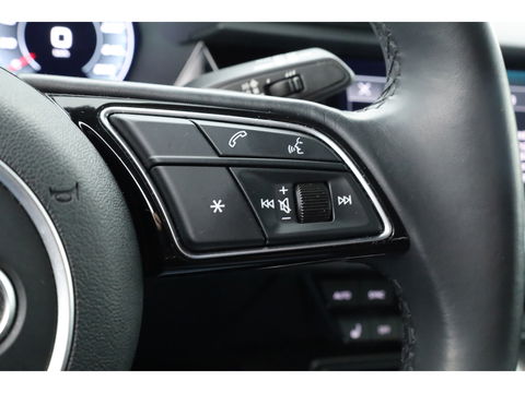 Audi A3 Sportback 35 TFSI S edition | Digi. Cockpit | Stoelverw. | Cruise ctrl | PDC | Nav + CarPlay | 18'' |