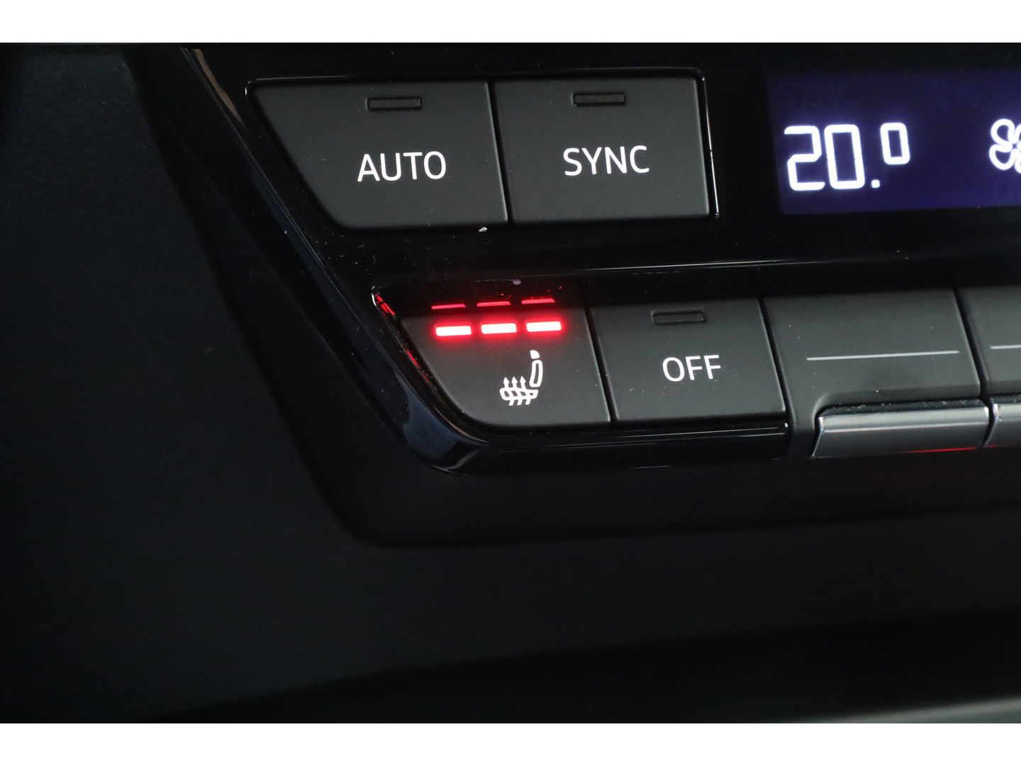 Audi A3 Sportback 35 TFSI S edition | Digi. Cockpit | Stoelverw. | Cruise ctrl | PDC | Nav + CarPlay | 18'' |