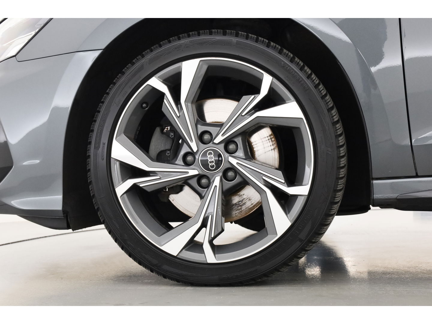 Audi A3 Sportback 35 TFSI S edition | Digi. Cockpit | Stoelverw. | Cruise ctrl | PDC | Nav + CarPlay | 18'' |