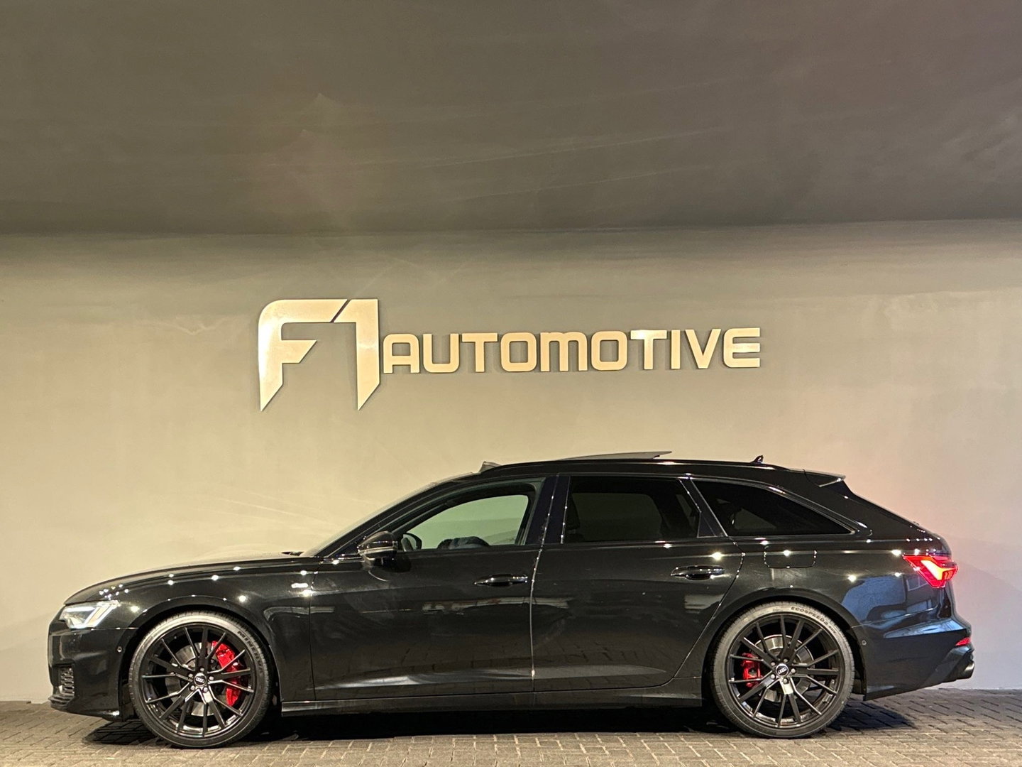 Audi A6 Avant 55 TFSI e quattro Competition Pano|Memory|Keyl