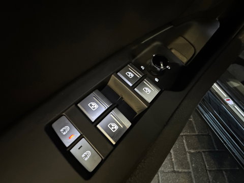 Audi A6 Avant 55 TFSI e quattro Competition Pano|Memory|Keyl