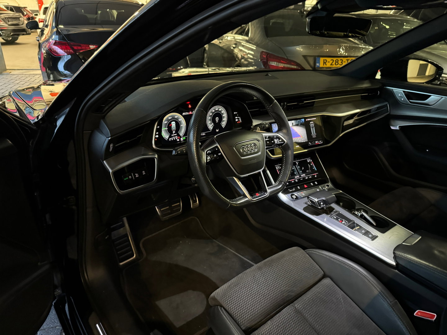 Audi A6 Avant 55 TFSI e quattro Competition Pano|Memory|Keyl