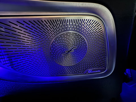 Mercedes-Benz C-Klasse 300 e AMG Pano|BTW|HuD|Burmester