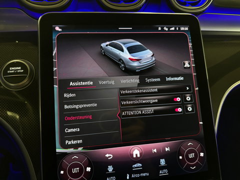 Mercedes-Benz C-Klasse 300 e AMG Pano|BTW|HuD|Burmester