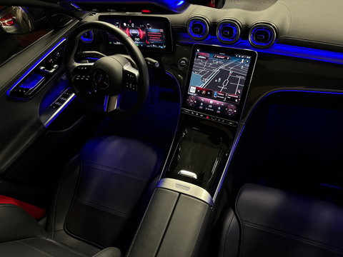 Mercedes-Benz C-Klasse 300 e AMG Pano|BTW|HuD|Burmester