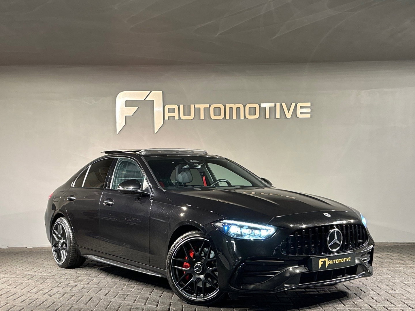 Mercedes-Benz C-Klasse 300 e AMG Pano|BTW|HuD|Burmester