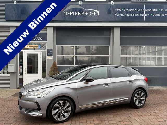 DS DS 5 - 1.6 THP Business Executive 2016 Panodak,18inch,Trekhaak,Camera,Cruise 2016 Luxe uitvoering