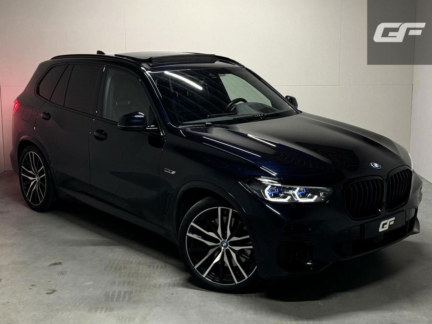BMW X5 xDrive45e M-Sport Pano Laser IAS H/K HUD Trekh. 22” Leer