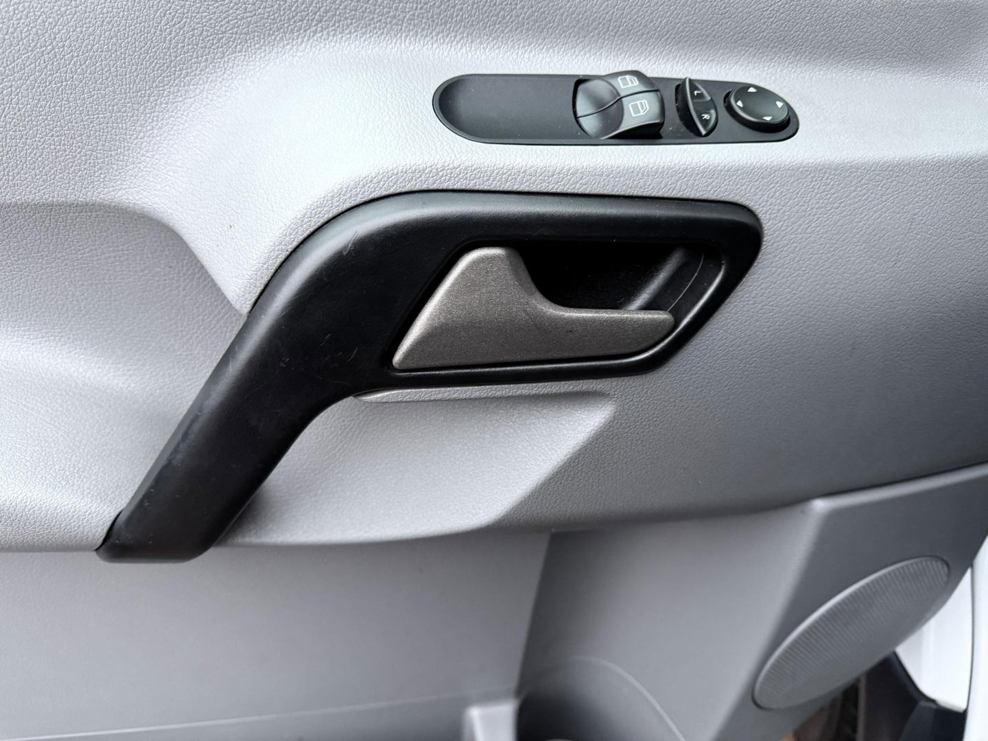 Mercedes-Benz Sprinter 311 2.2 CDI 366 L2H1 lang laag APK NAP automaat