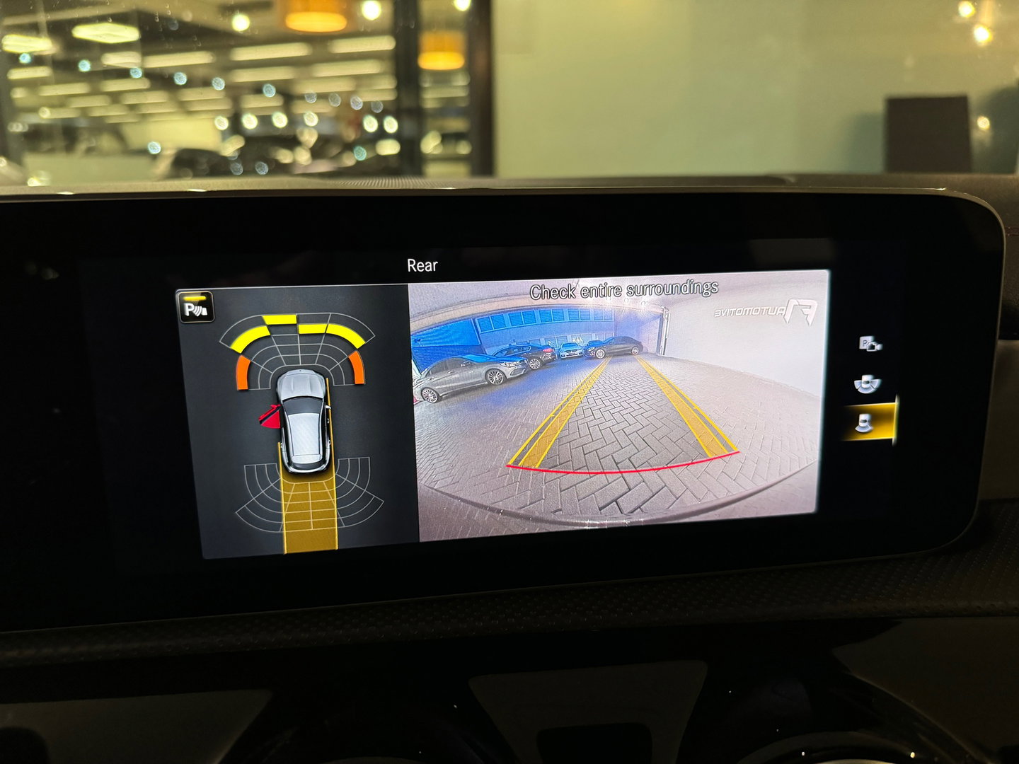 Mercedes-Benz CLA-Klasse Shooting Brake 180 AMG Pano|Sfeer