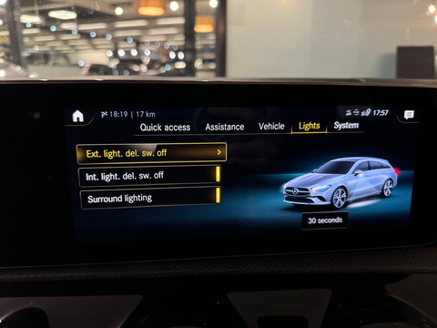 Mercedes-Benz CLA-Klasse Shooting Brake 180 AMG Pano|Sfeer