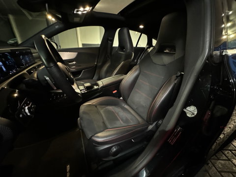 Mercedes-Benz CLA-Klasse Shooting Brake 180 AMG Pano|Sfeer