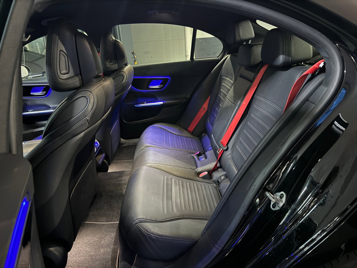 Mercedes-Benz C-Klasse 180 AMG Line Volleer|Night|Sfeer|NAP