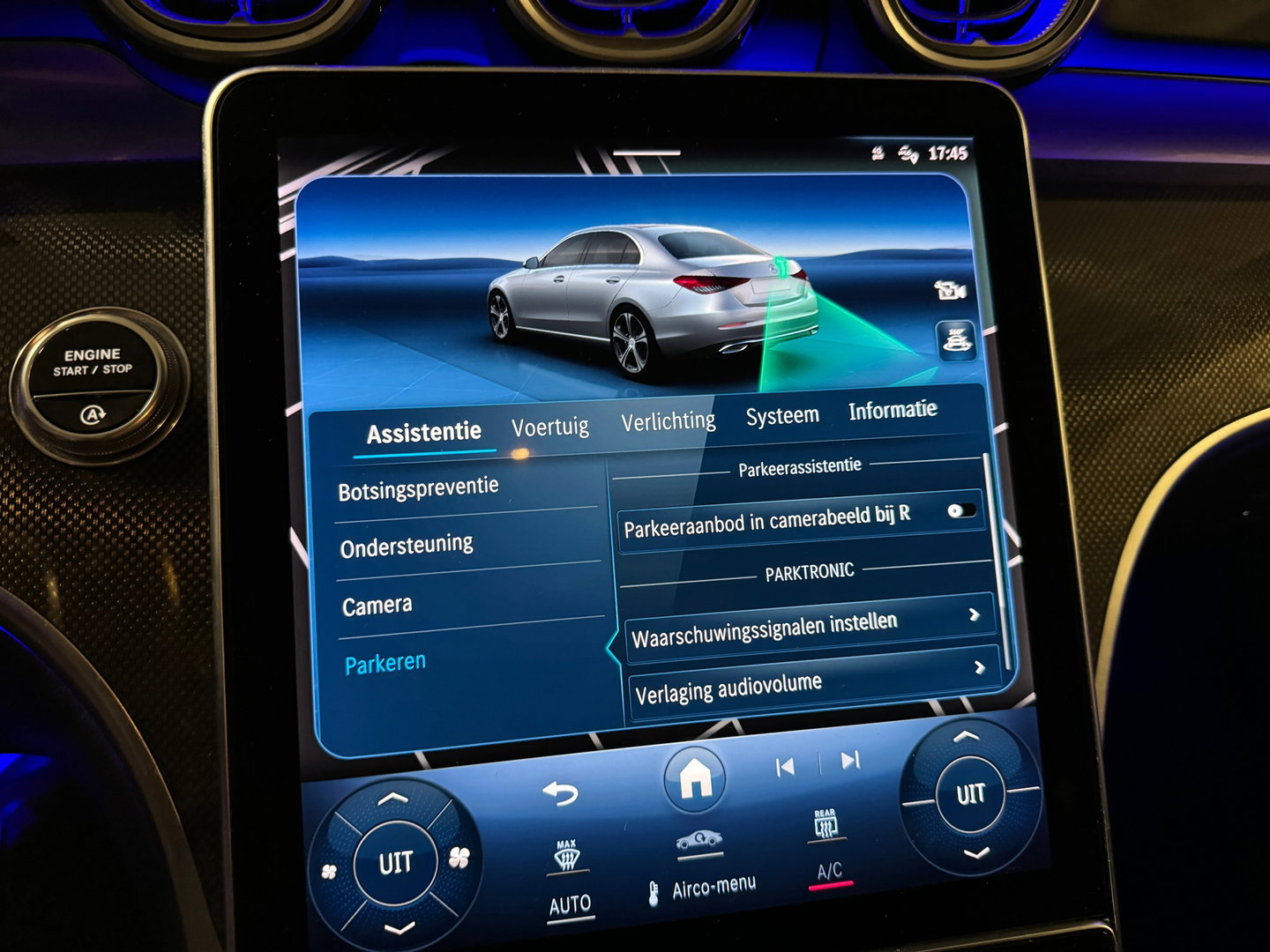 Mercedes-Benz C-Klasse 180 AMG Line Volleer|Night|Sfeer|NAP