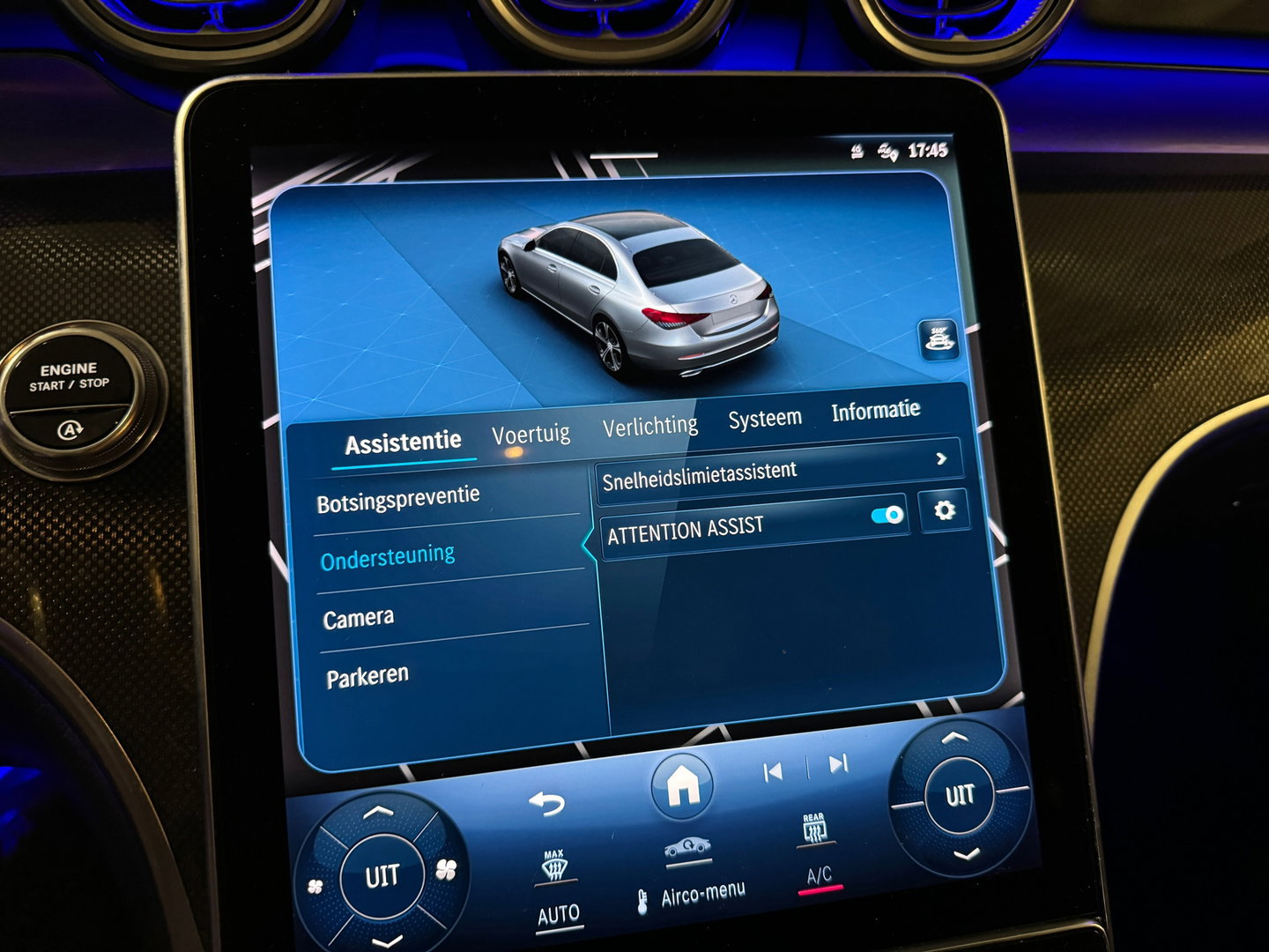 Mercedes-Benz C-Klasse 180 AMG Line Volleer|Night|Sfeer|NAP