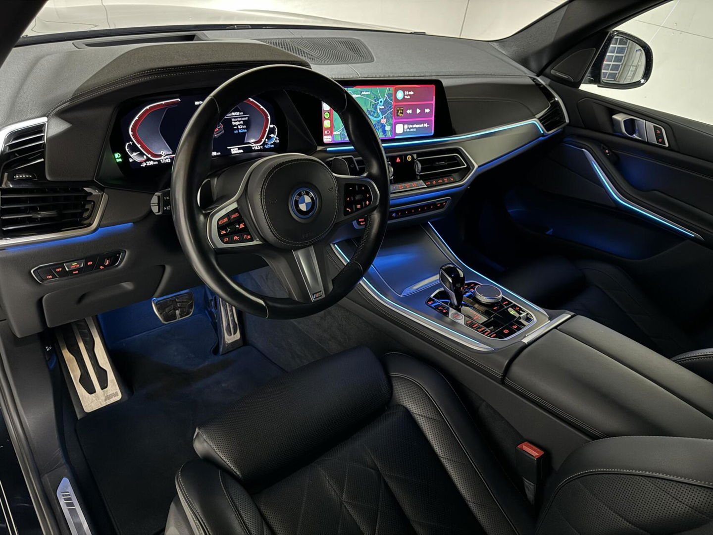 BMW X5 xDrive45e M-Sport Pano Laser IAS H/K HUD Trekh. 22” Leer