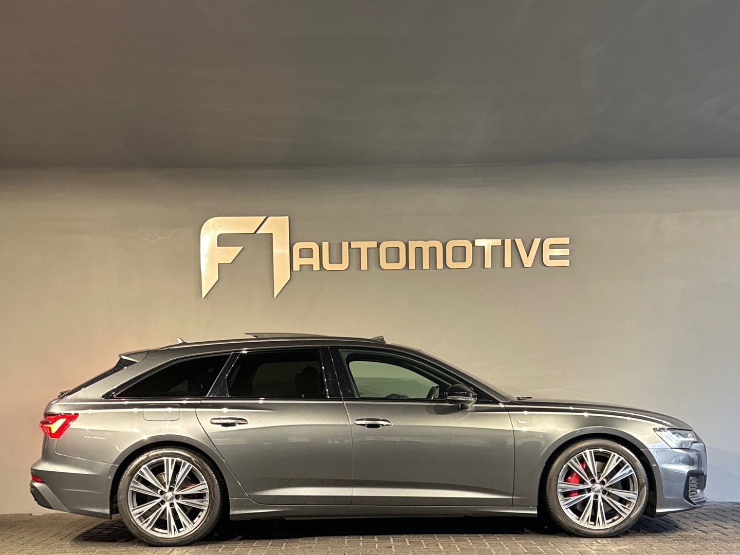 Audi A6 Avant 55 TFSI e quattro Competition Pano|Memory|Trekhaak