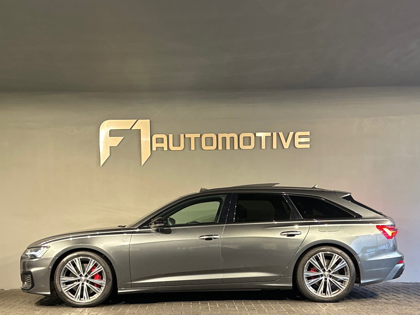 Audi A6 Avant 55 TFSI e quattro Competition Pano|Memory|Trekhaak