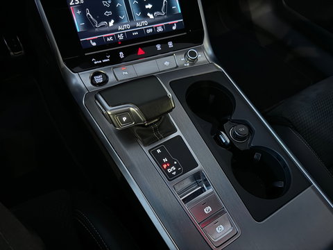 Audi A6 Avant 55 TFSI e quattro Competition Pano|Memory|Trekhaak