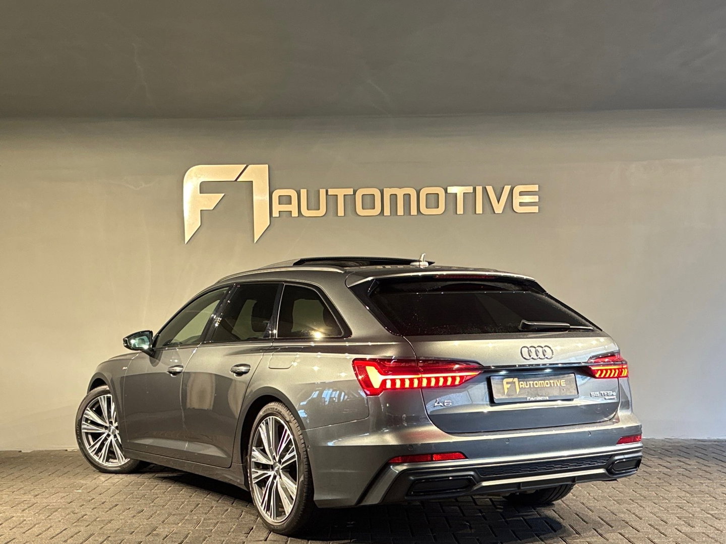 Audi A6 Avant 55 TFSI e quattro Competition Pano|Memory|Trekhaak